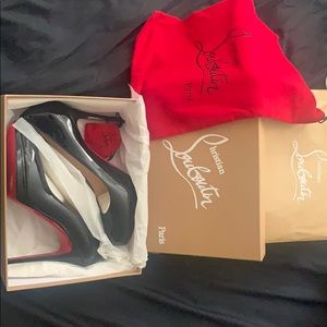 Christian Louboutin New Simple Pump